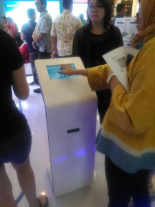 sewa mesin antrian antrianqu garuda travel fair 3