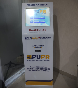 harga mesin antrian kiosk touchscreen