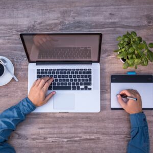 Harga Aplikasi Mesin Antrian Touchscreen